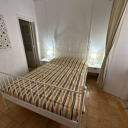 Salema Beach Home Екстериор снимка